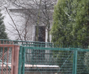 Kaczyński salutuje kierowcy