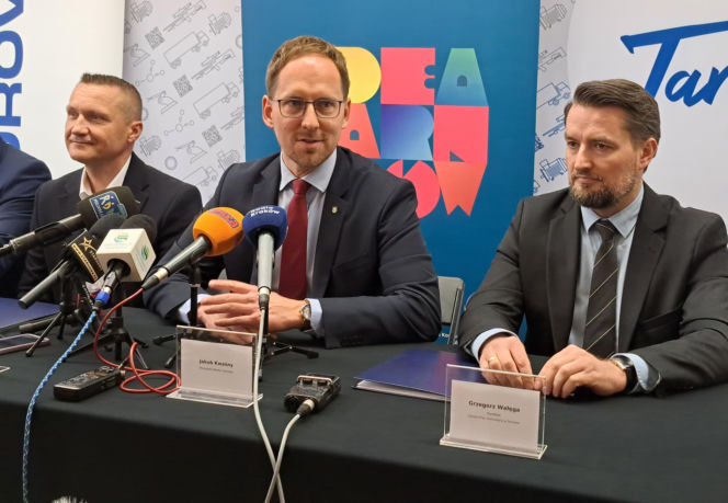 Podpisanie umowy na remont ul. Lwowskiej w Tarnowie