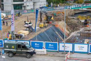Bomba lotnicza we Wrocławiu wstrzyma ruch pociągów. Pasażerów czekają duże utrudnienia