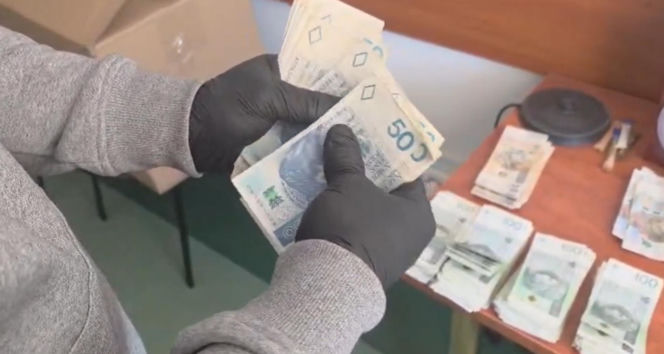 Policja przejęła 49 kg marihuany