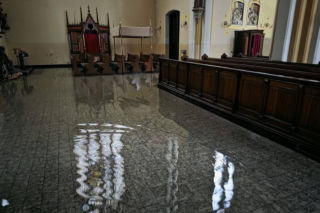Potop w kościele w Mysłowicach. Zalana świątynia i ogromne straty
