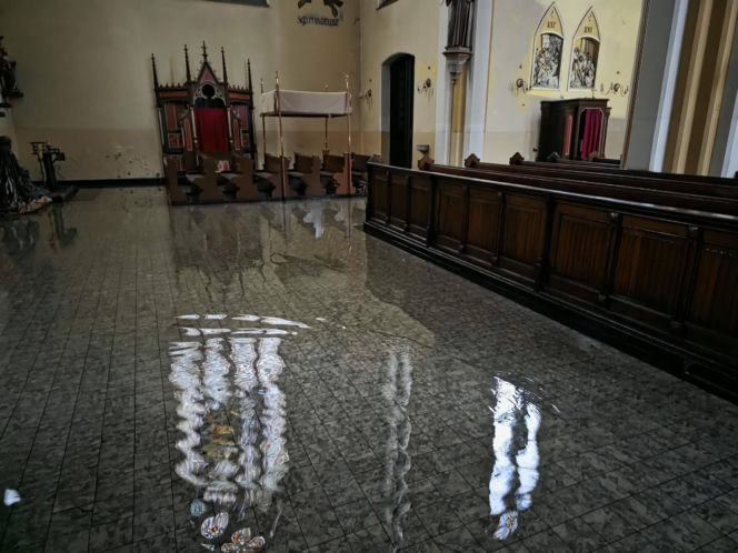 Potop w kościele w Mysłowicach. Zalana świątynia i ogromne straty