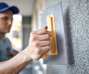 Tynki w systemach ETICS – jak dobrać tynk do systemu ociepleń?