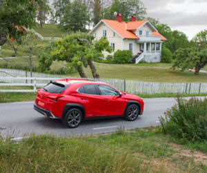 Lexus UX