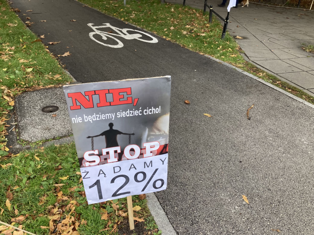 Protest pracowników sądownictwa: Tak wygląda czerwone miasteczko w Warszawie