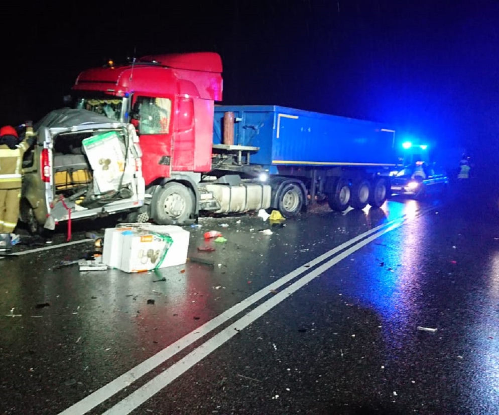 Kolejna ofiara wypadku na DK 75 w Łososinie Dolnej. Nie żyje kierowca busa