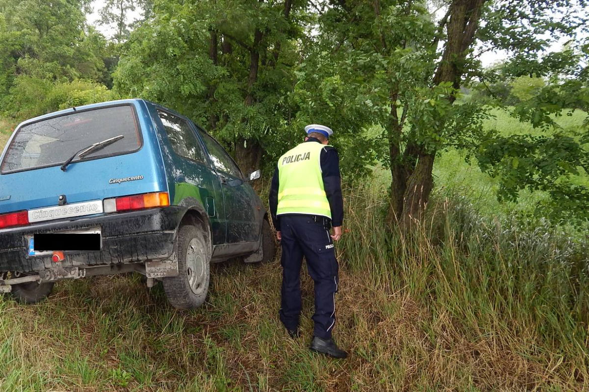 Tragiczny wypadek w Kujawsko-Pomorskiem! Zginął kierowca fiata