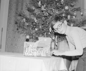 Tak ubierano choinki w PRL-u. Te archiwalne zdjęcia to prawdziwe perełki!