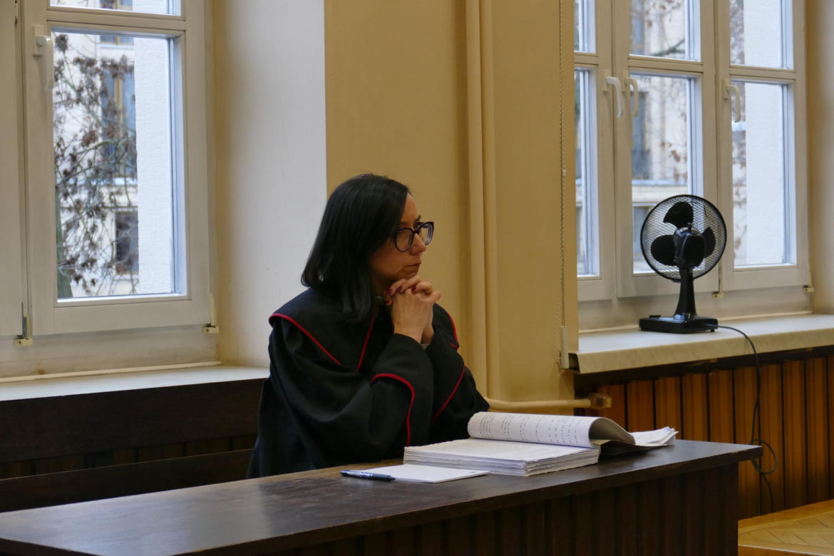 Prowadził dom pomocy jak z horroru. 12 pensjonariuszy nie żyje. „ Chyba nikt nie chciałby mieć tego na sumieniu”