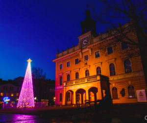 Choinka w centrum Ostrowa