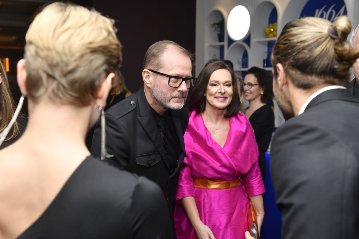  Artur Żmijewski z żoną na gali Doskonałość Roku 2022
