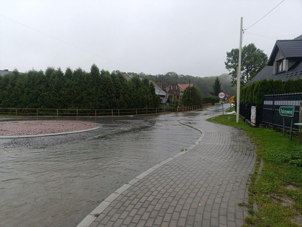 Sytuacja powodziowa na drogach województwa śląskiego.