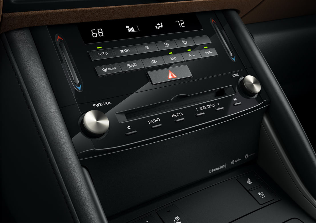 2021 Lexus IS