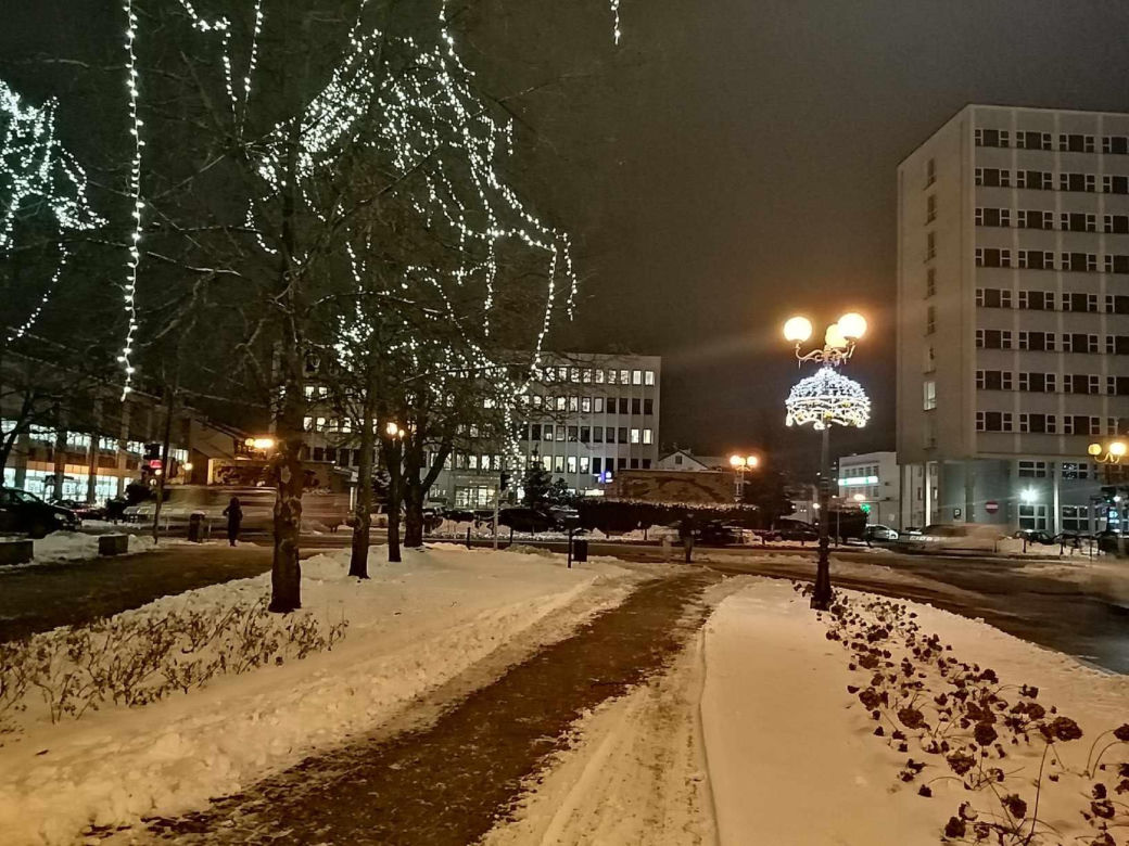 W siedleckim parku miejskim można spotkać m.in. podświetloną postać Księżnej Aleksandry Ogińskiej
