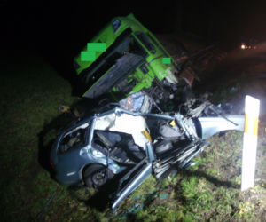 Kolnica: Tragiczny wypadek na DK 8. Czołowo zderzenie. Jedna osoba nie żyje [FOTO]