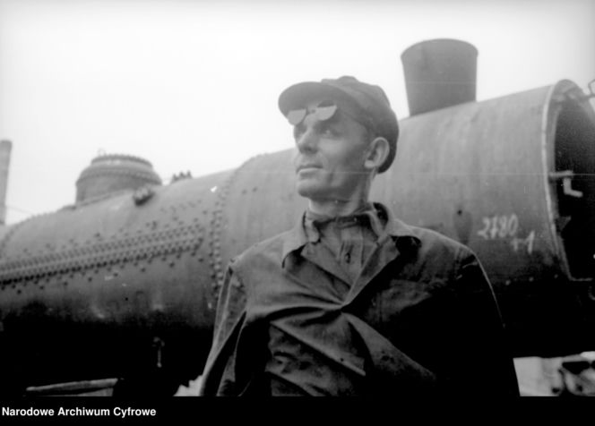 QUIZ PRL. Czy się stoi, czy się leży, trzy tysiące się należy. Tak pracowano w PRL-u