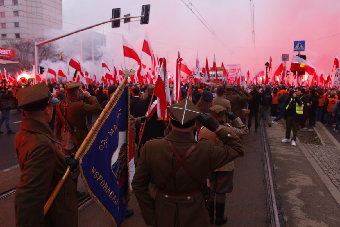 Marsz Niepodległości 2023 w Warszawie. Mamy ZDJĘCIA ze stołecznych ulic! GALERIA część 1