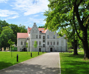 To miasto na Śląsku zachwyca kamienicami na rynku. Znajduje się w nim też najpiękniejszy pałac w województwie