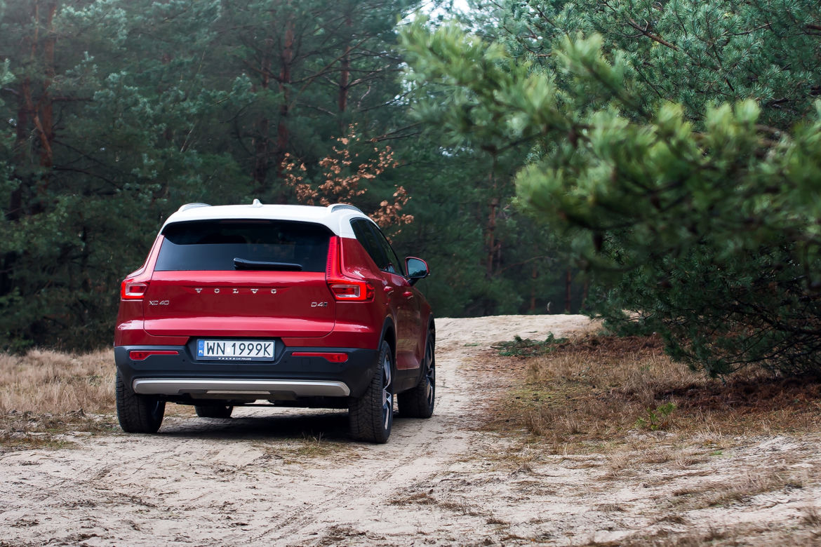 Volvo XC40 D4 AWD AT8 Momentum