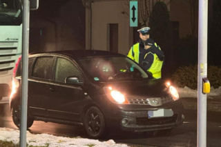 Po alkoholu za kółkiem. Trzeźwy poranek na gostyńskich drogach [ZDJĘCIA]
