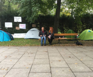 Samobójstwo w białym miasteczku
