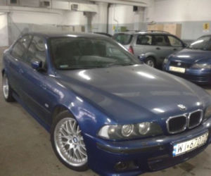 Rządowe samochody BMW serii 5 na sprzedaż