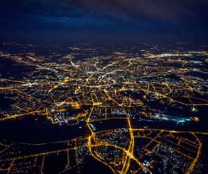 Wrocław nocą z lotu ptaka
