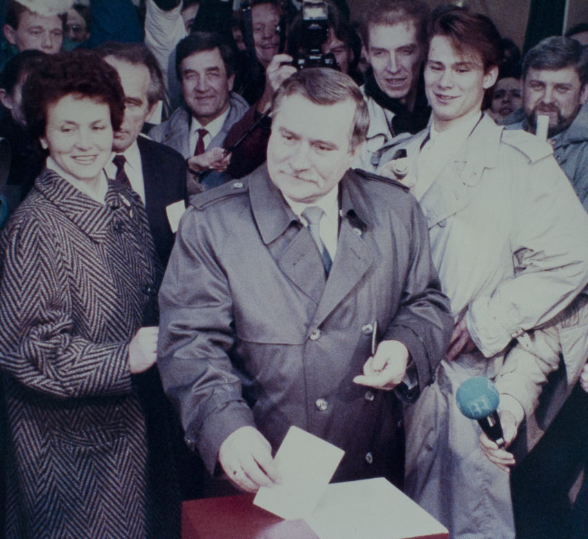 Lech Wałęsa: "W prezencie dostanę żonę"