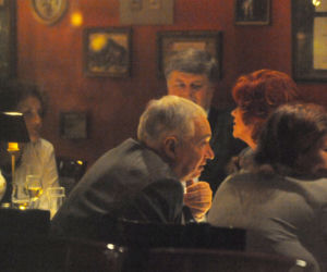 Zemke pije i jedzie