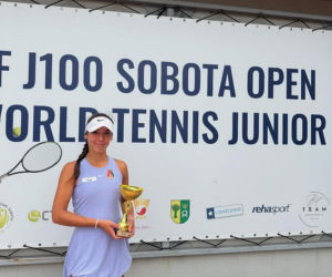 Oliwia Sybicka, 16-letnia stypendystka Igi Świątek