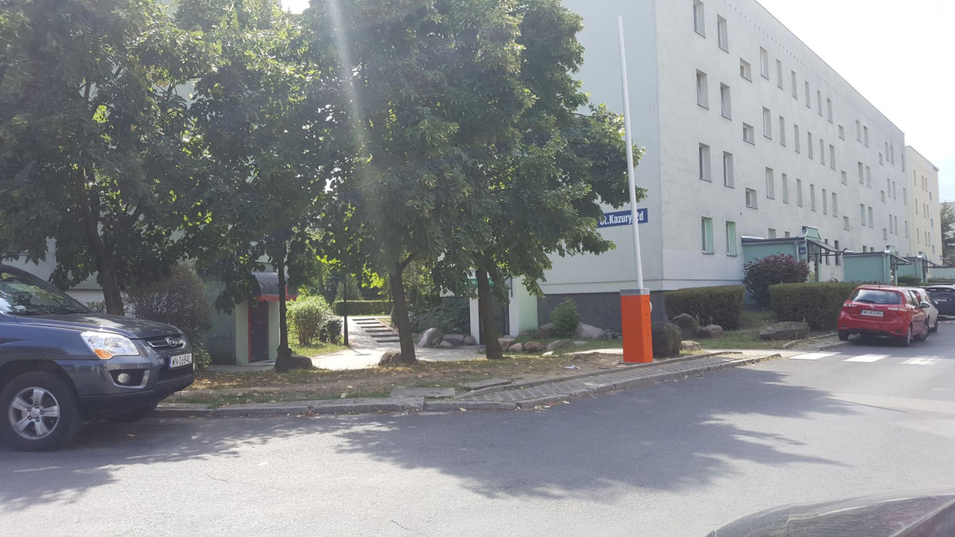 Ursynów: Wjazd tylko dla lokatorów! Zainstalowano szlabany 