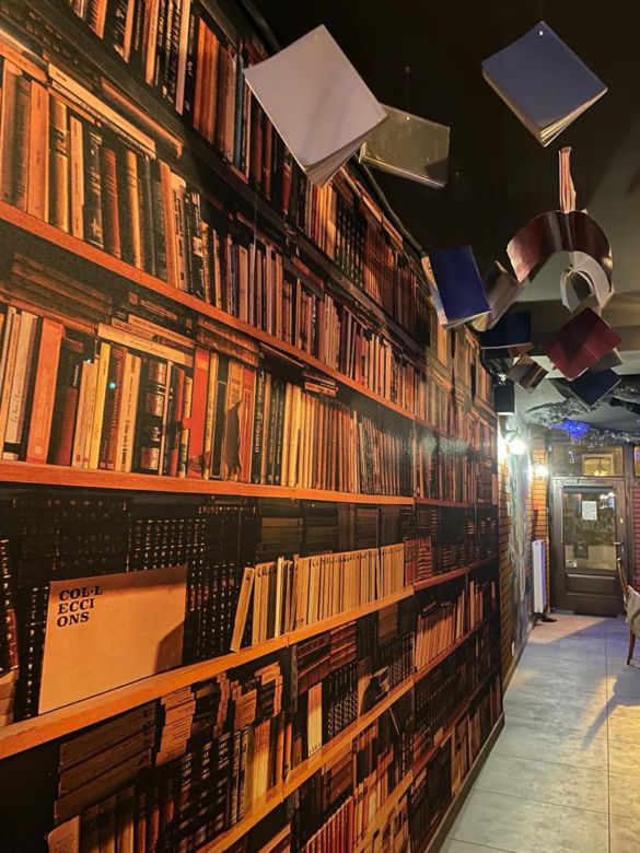 Pub Pod Dwoma Miotłami w Poznaniu