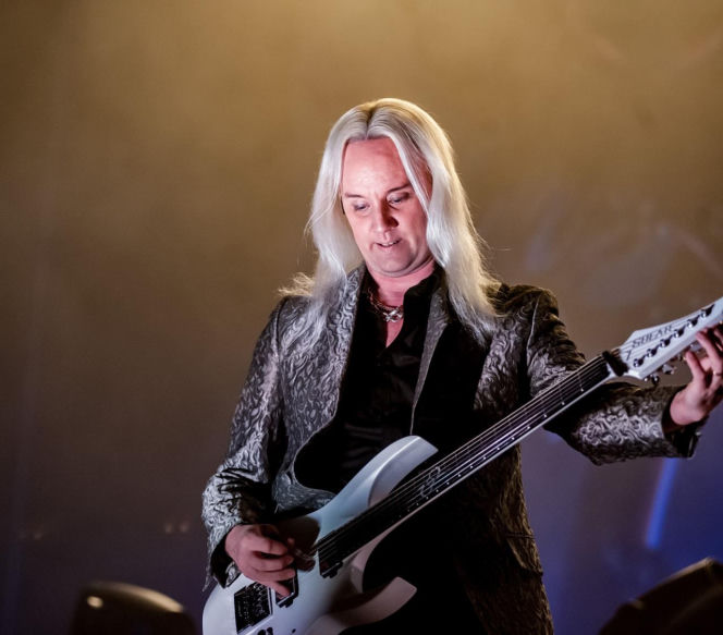 Misternie zaplanowane wizualne widowisko – Epica, Amaranthe i Charlotte Wessels zagrali w Warszawie [RELACJA]