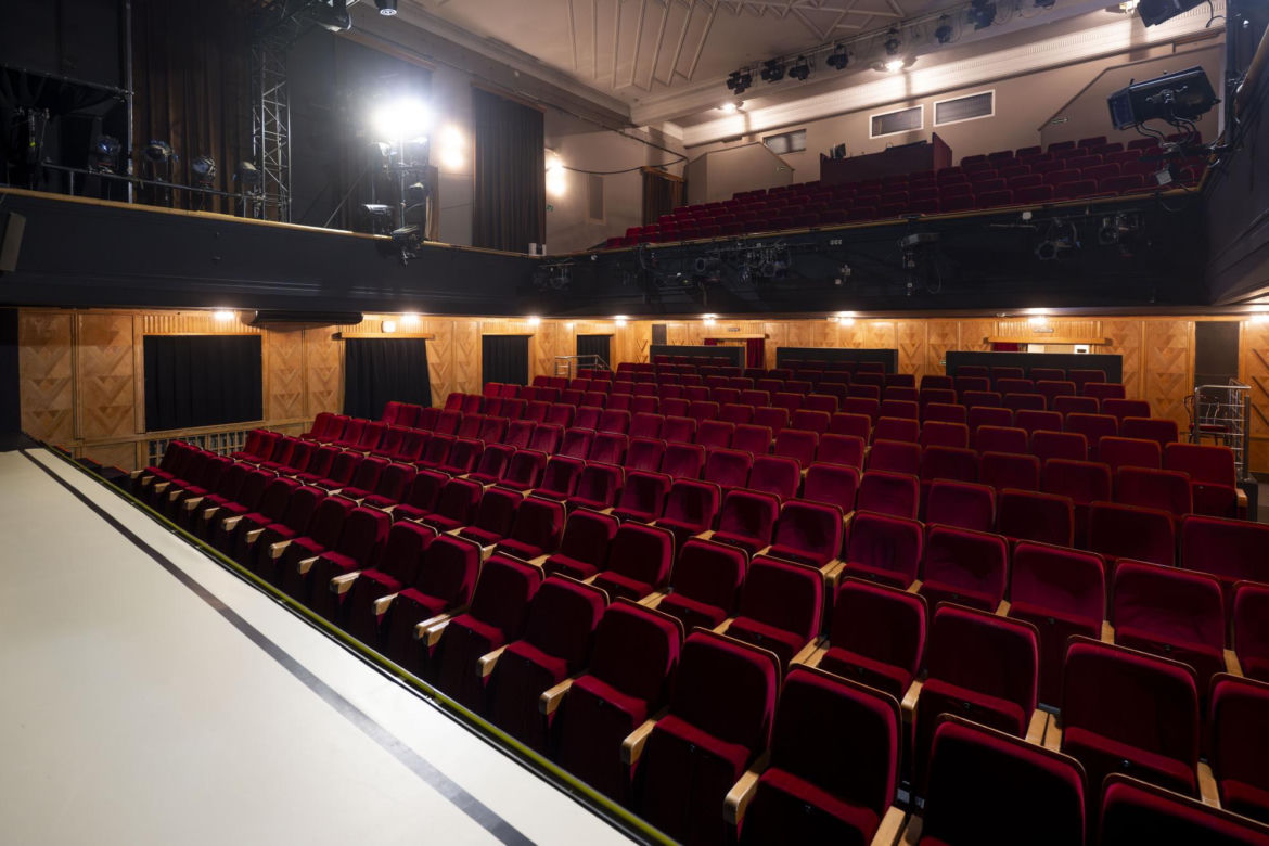 Nowa scena dla Teatru Ateneum. Ruszyły przygotowania do 100-lecia ulubionego teatru w Warszawie