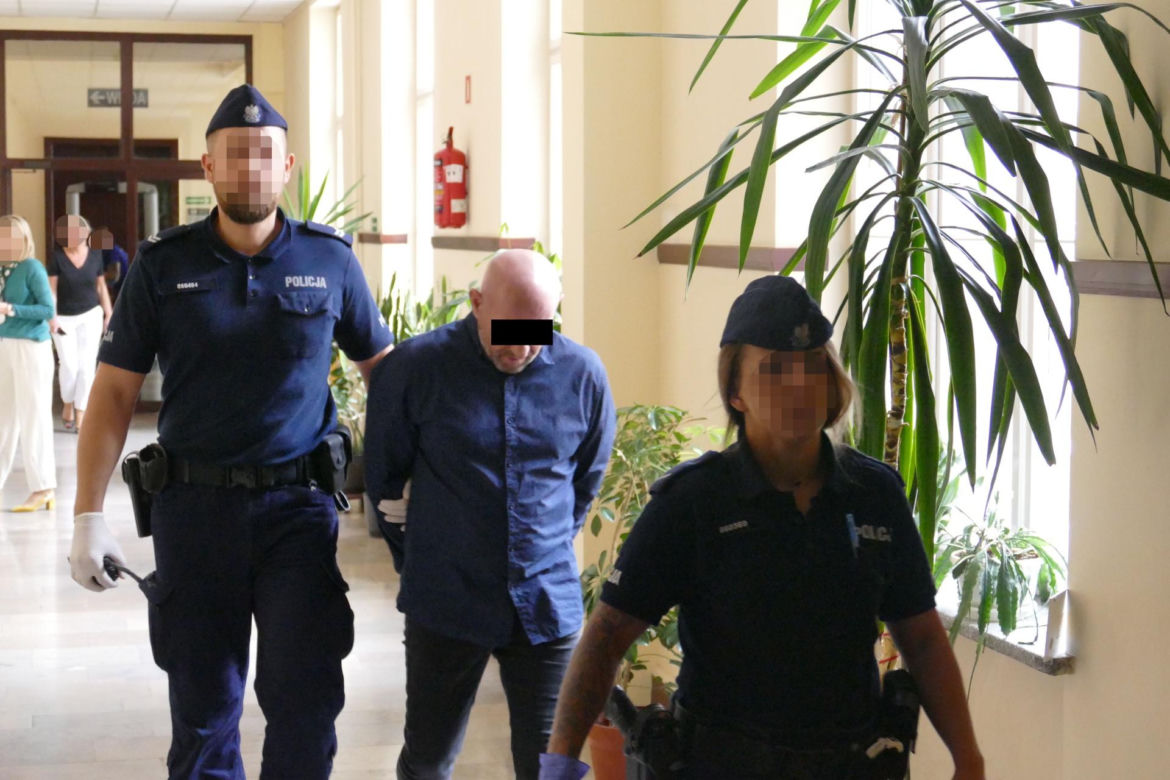 Zadźgał Tomka widelcem do mięsa, bo ujrzał w nim dzika. „Oskarżony miał wizje...”