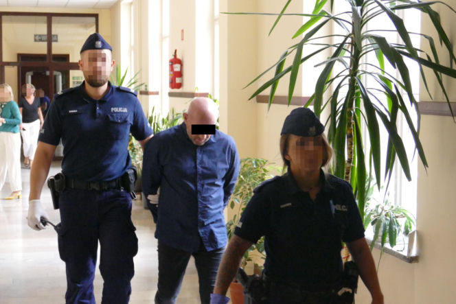 Zadźgał Tomka widelcem do mięsa, bo ujrzał w nim dzika. „Oskarżony miał wizje...”