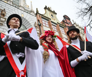 Gdańsk: Mieszkańcy świętują niepodległość