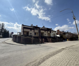 Działy. Domy z lat 80. Limanowa