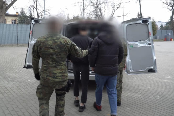 Kradzieże rozbójnicze, bójki i pobicia. 15 Gruzinów wyleciało z Polski