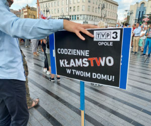 Opole przeciwko lex TVN. Protest na pl. Wolności [10.08.21 r.]