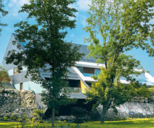 Dom na skale