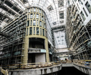 Plac Unii. Biura i galeria handlowa w Warszawie