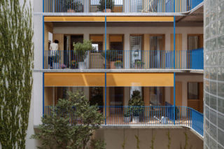 Co za metamorfoza! Blisko 100-letni, modernistyczny i zniszczony przez pożar parking przemieni się w tanie, komunalne i zdrowe mieszkania