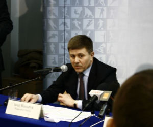 Wasyniuk zapytany o trudną sytuację na Ukrainie wyjaśnił,  że” wszystko jest pod kontrolą” i optymistycznie patrzy w przyszłość.