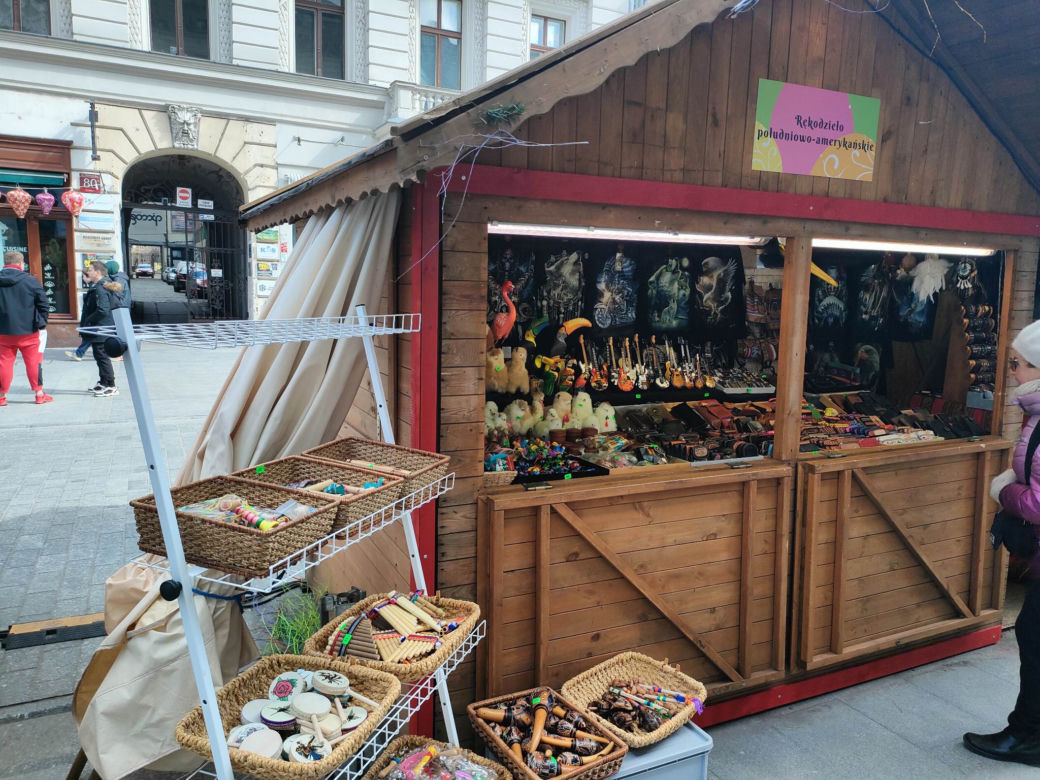 Jak wygląda łódzki jarmark Wielkanocny? Co twierdzą kupujący i sprzedawcy? [ZDJĘCIA]