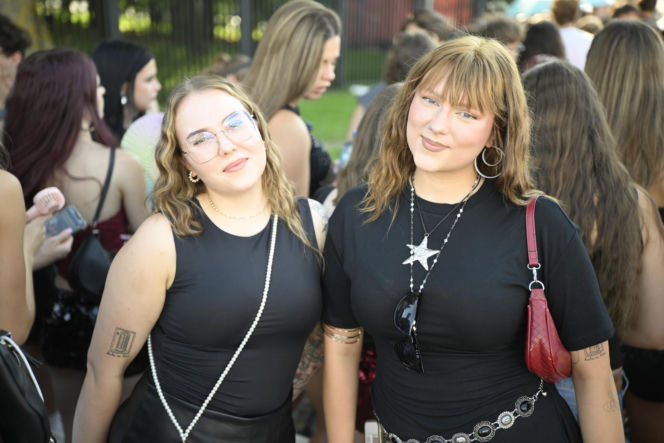 Drugi koncert The Weeknd w Warszawie. Najwierniejsi fani nie przestraszyli się morderczego upału. Znajdź się na zdjęciach