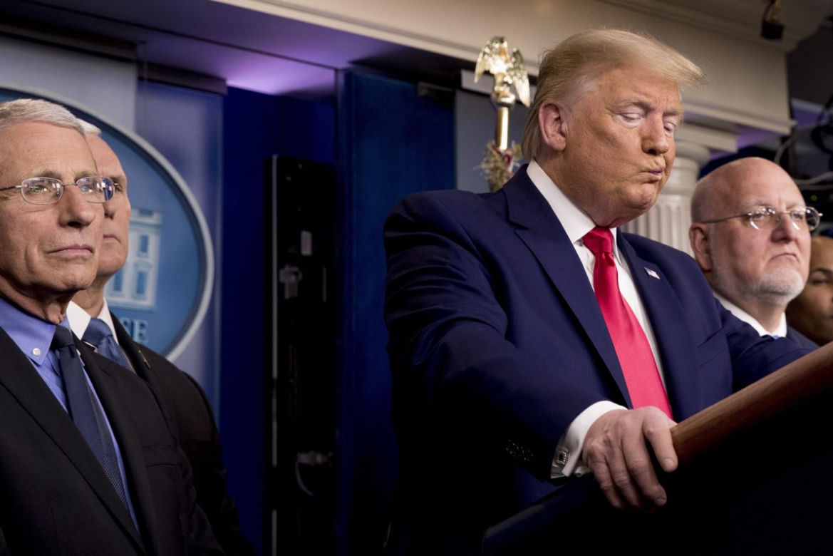 Antonio Fauci Lekarz Trumpa nie zdziwił się, że zachorował na Covid-19