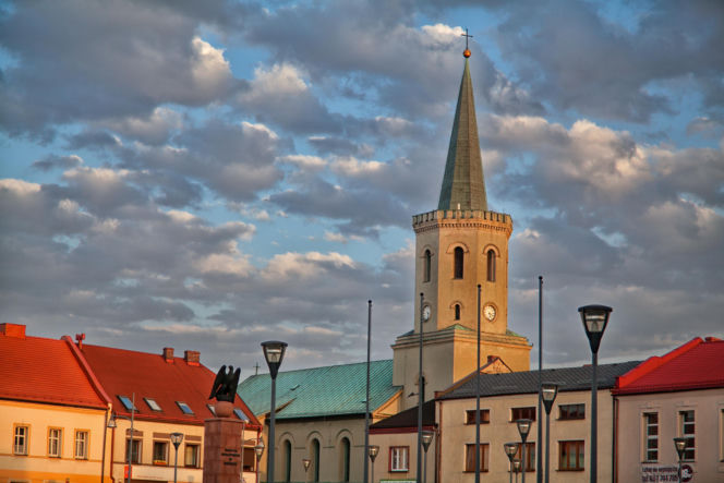To jedno z najpiękniejszych śląskich miast. Jego rynek to perła architektury