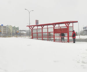 Białystok. Kwietniowy atak zimy. Osiedle pod śniegiem