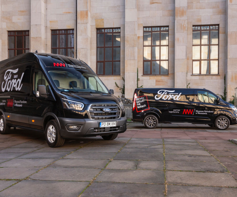 Ford Transit i Ford Tourneo Custom we flocie Muzeum Narodowego w Warszawie
